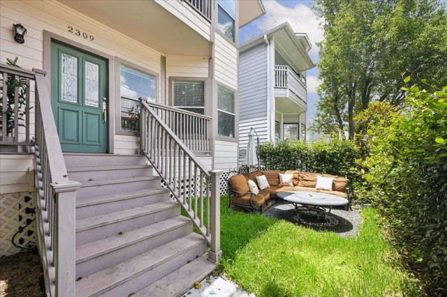 2309 Nicholson Street, Houston, TX 77008