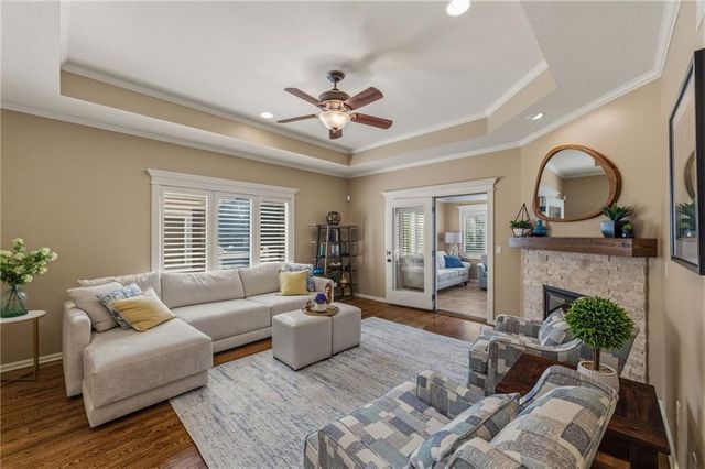 15702 Lowell Lane, Overland Park, KS 66223