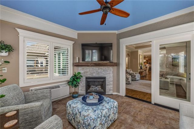 15702 Lowell Lane, Overland Park, KS 66223