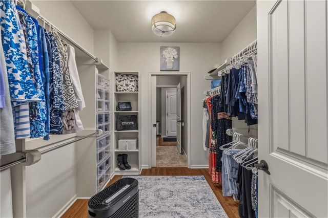 15702 Lowell Lane, Overland Park, KS 66223