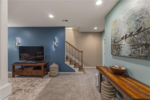15702 Lowell Lane, Overland Park, KS 66223