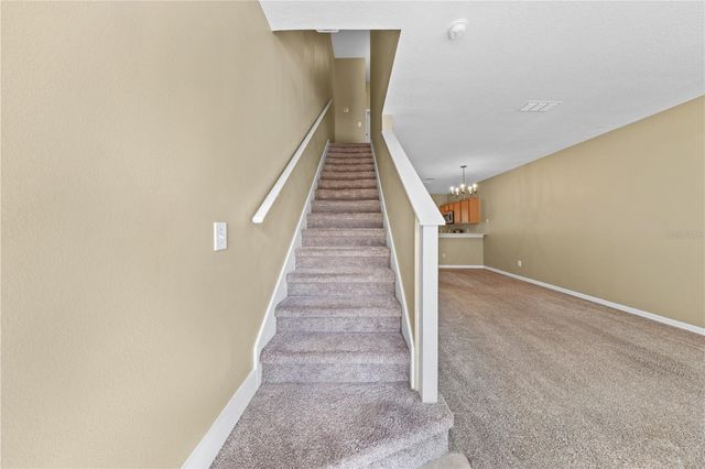 122 WILTON CIRCLE, Sanford, FL 32773