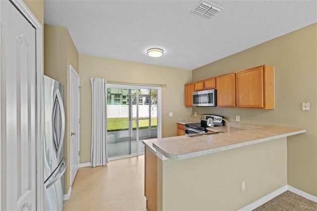 122 WILTON CIRCLE, Sanford, FL 32773