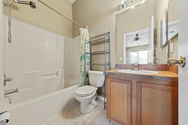 122 WILTON CIRCLE, Sanford, FL 32773