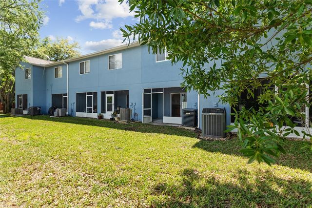 122 WILTON CIRCLE, Sanford, FL 32773
