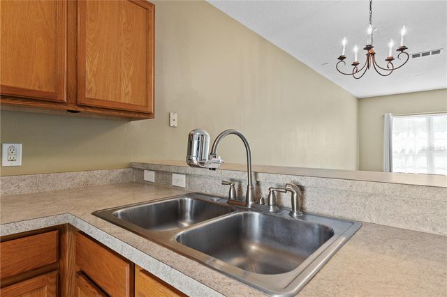 122 WILTON CIRCLE, Sanford, FL 32773