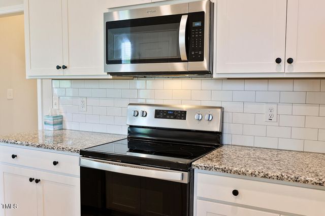 100 Brodie Rose Landing Way, Smithfield, NC 27577