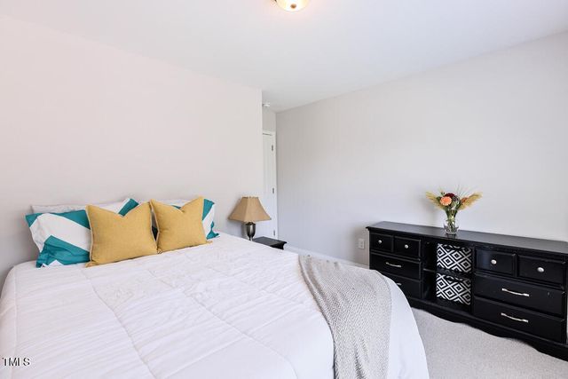 100 Brodie Rose Landing Way, Smithfield, NC 27577