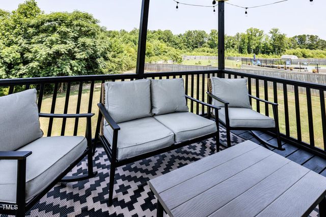 100 Brodie Rose Landing Way, Smithfield, NC 27577