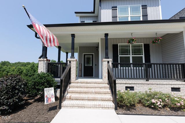 100 Brodie Rose Landing Way, Smithfield, NC 27577