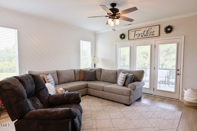 100 Brodie Rose Landing Way, Smithfield, NC 27577