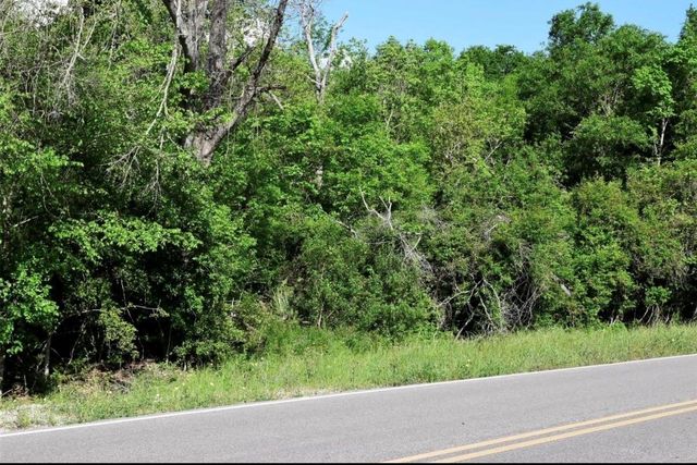 1439 County Road 878a, Sweeny, TX 77480