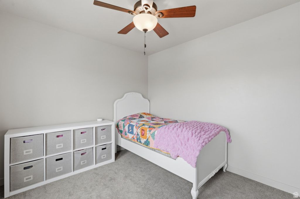 Image 16 of property listing at 534 S 1350 W, Syracuse, UT 84075