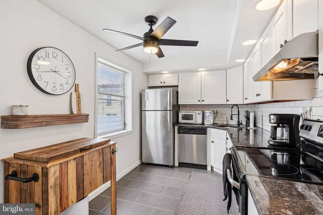 4552 WILDE ST, Philadelphia, PA 19127