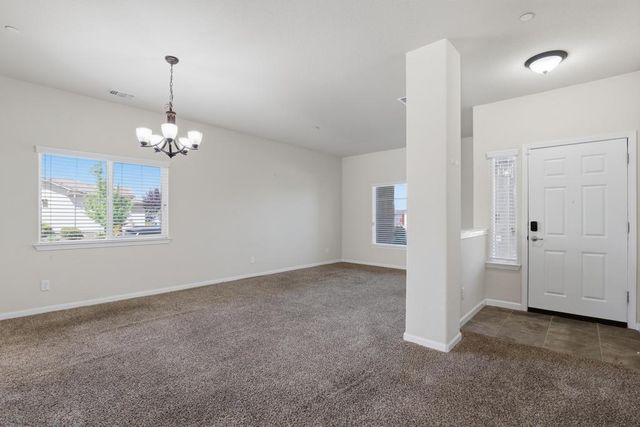 5674 Meadow Brook Way, Marysville, CA 95901