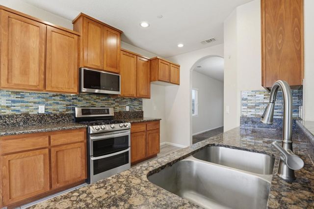 5674 Meadow Brook Way, Marysville, CA 95901