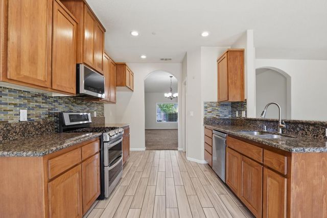 5674 Meadow Brook Way, Marysville, CA 95901