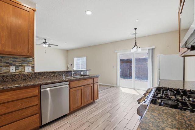 5674 Meadow Brook Way, Marysville, CA 95901
