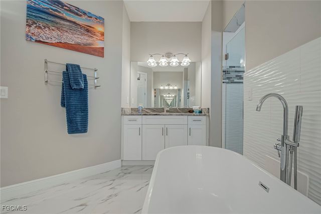 3309 30th ST SW, Lehigh Acres, FL 33976