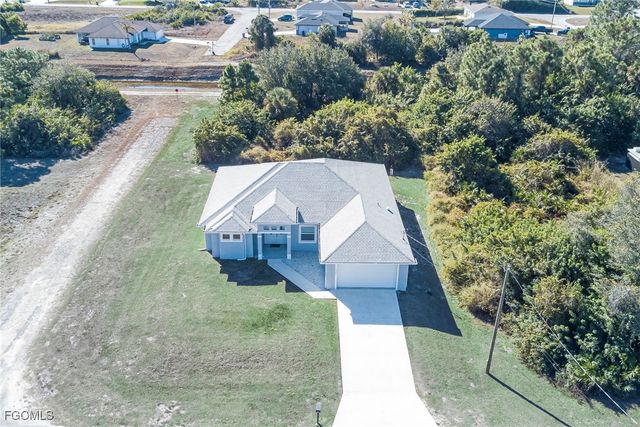 3309 30th ST SW, Lehigh Acres, FL 33976