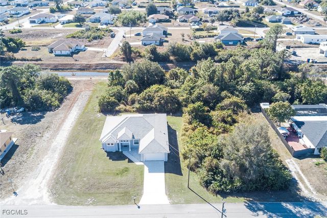 3309 30th ST SW, Lehigh Acres, FL 33976