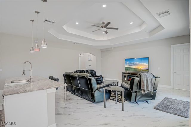 3309 30th ST SW, Lehigh Acres, FL 33976