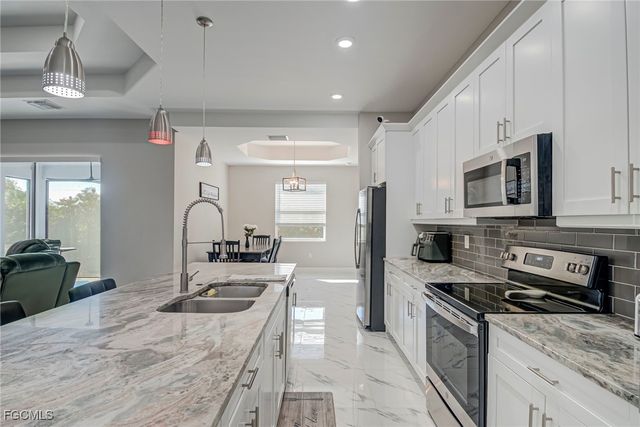 3309 30th ST SW, Lehigh Acres, FL 33976