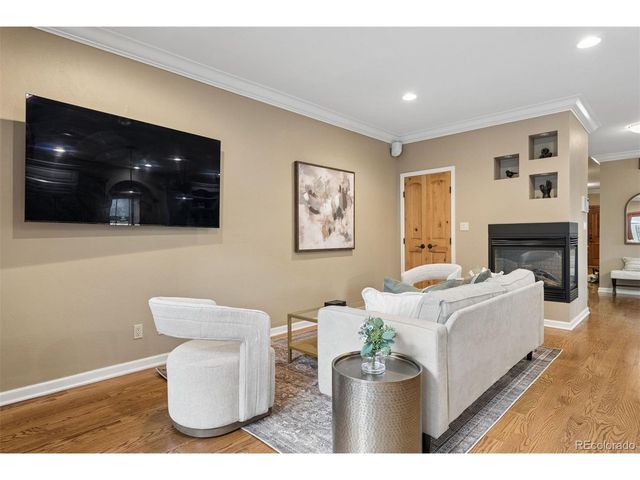 498 Columbine St 9, Denver, CO 80206
