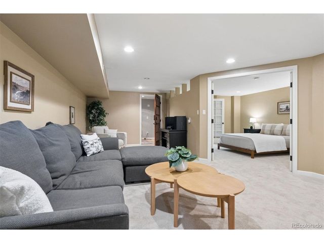 498 Columbine St 9, Denver, CO 80206
