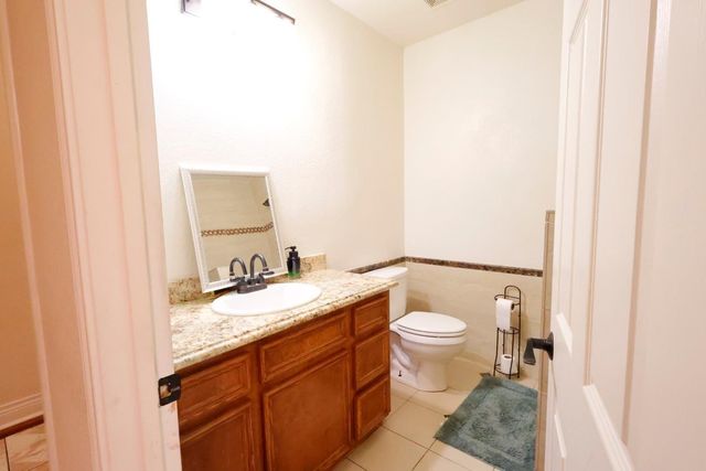 1110 Paul Quinn Street, Houston, TX 77091