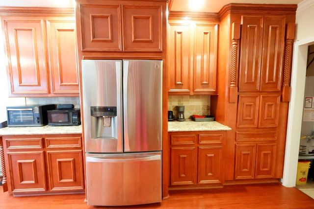 1110 Paul Quinn Street, Houston, TX 77091