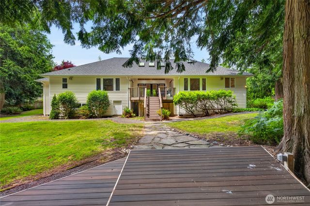 4819 Woodside Dr Drive, Anacortes, WA 98221