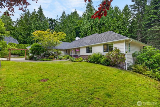 4819 Woodside Dr Drive, Anacortes, WA 98221