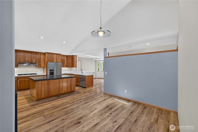 4819 Woodside Dr Drive, Anacortes, WA 98221