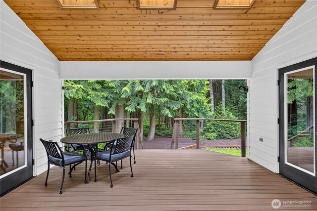 4819 Woodside Dr Drive, Anacortes, WA 98221
