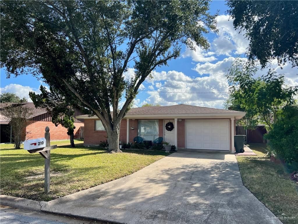 210 E Linda Street, Harlingen, TX 78550