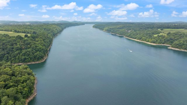 1636 Green Hill Estates Road, Monticello, KY 42633