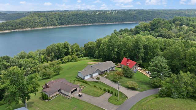 1636 Green Hill Estates Road, Monticello, KY 42633