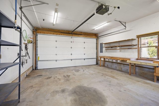 1636 Green Hill Estates Road, Monticello, KY 42633