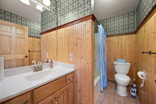 1636 Green Hill Estates Road, Monticello, KY 42633