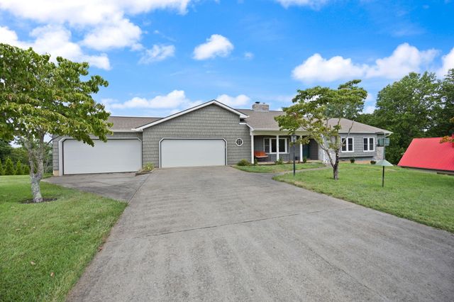 1636 Green Hill Estates Road, Monticello, KY 42633