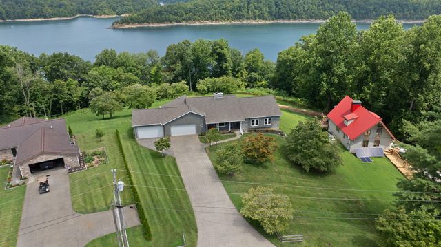 1636 Green Hill Estates Road, Monticello, KY 42633