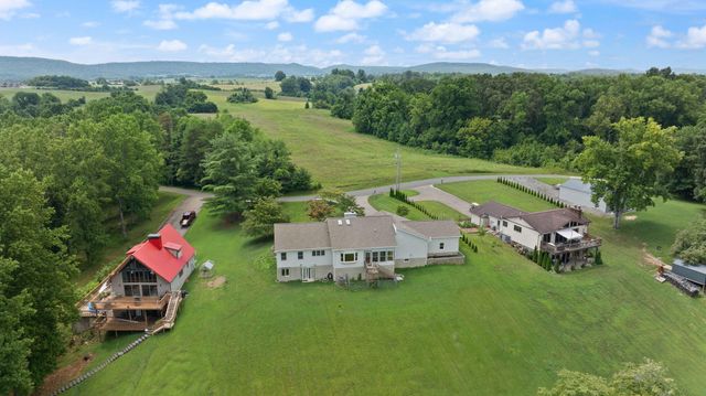 1636 Green Hill Estates Road, Monticello, KY 42633