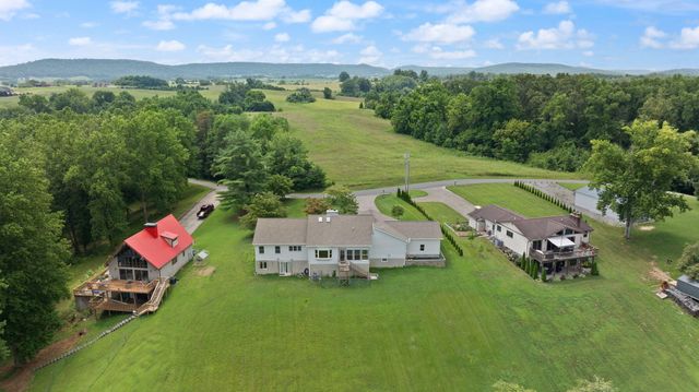 1636 Green Hill Estates Road, Monticello, KY 42633