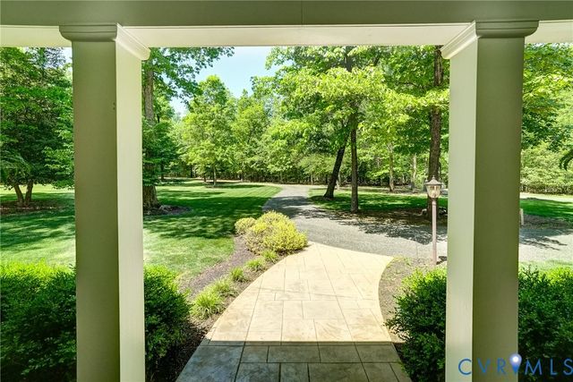 3095 Three Bridge Rd, Powhatan, VA 23139