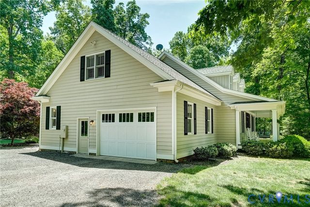 3095 Three Bridge Rd, Powhatan, VA 23139