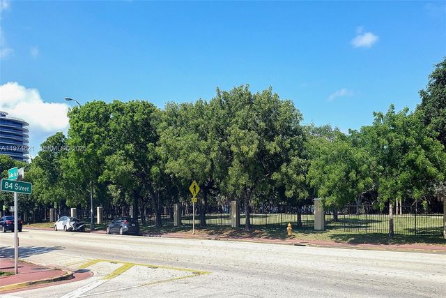 8430 Harding Ave 3, Miami Beach, FL 33141