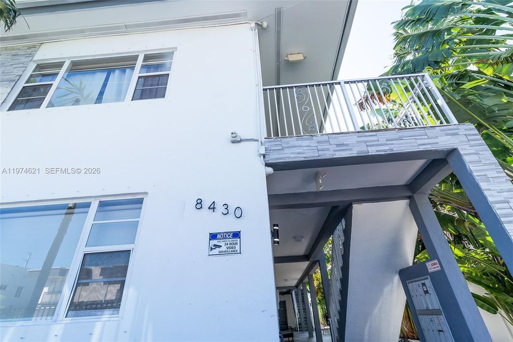 8430 Harding Ave 3, Miami Beach, FL 33141