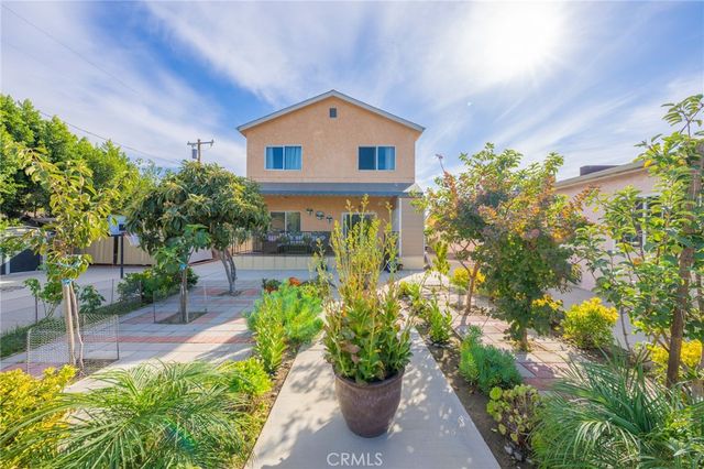 5848 Cleon Avenue, North Hollywood, CA 91601