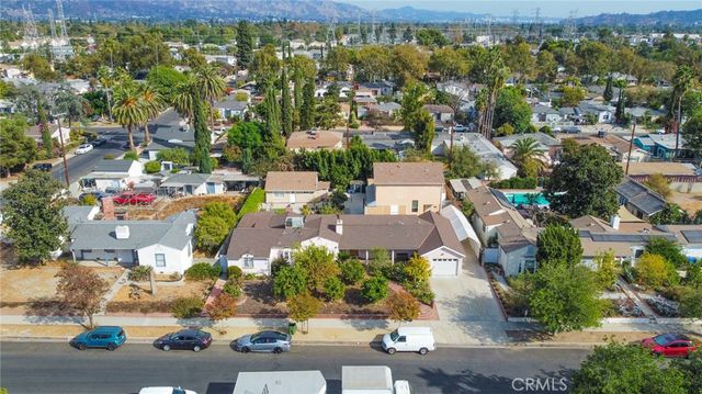 5848 Cleon Avenue, North Hollywood, CA 91601